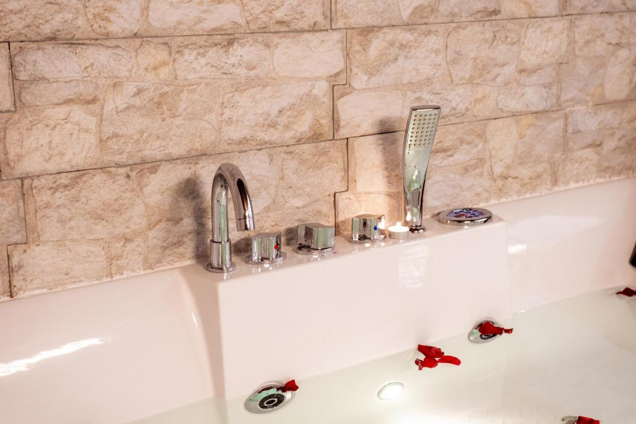 Principe Di Villafranca Suite ปาแลร์โม ภายนอก รูปภาพ