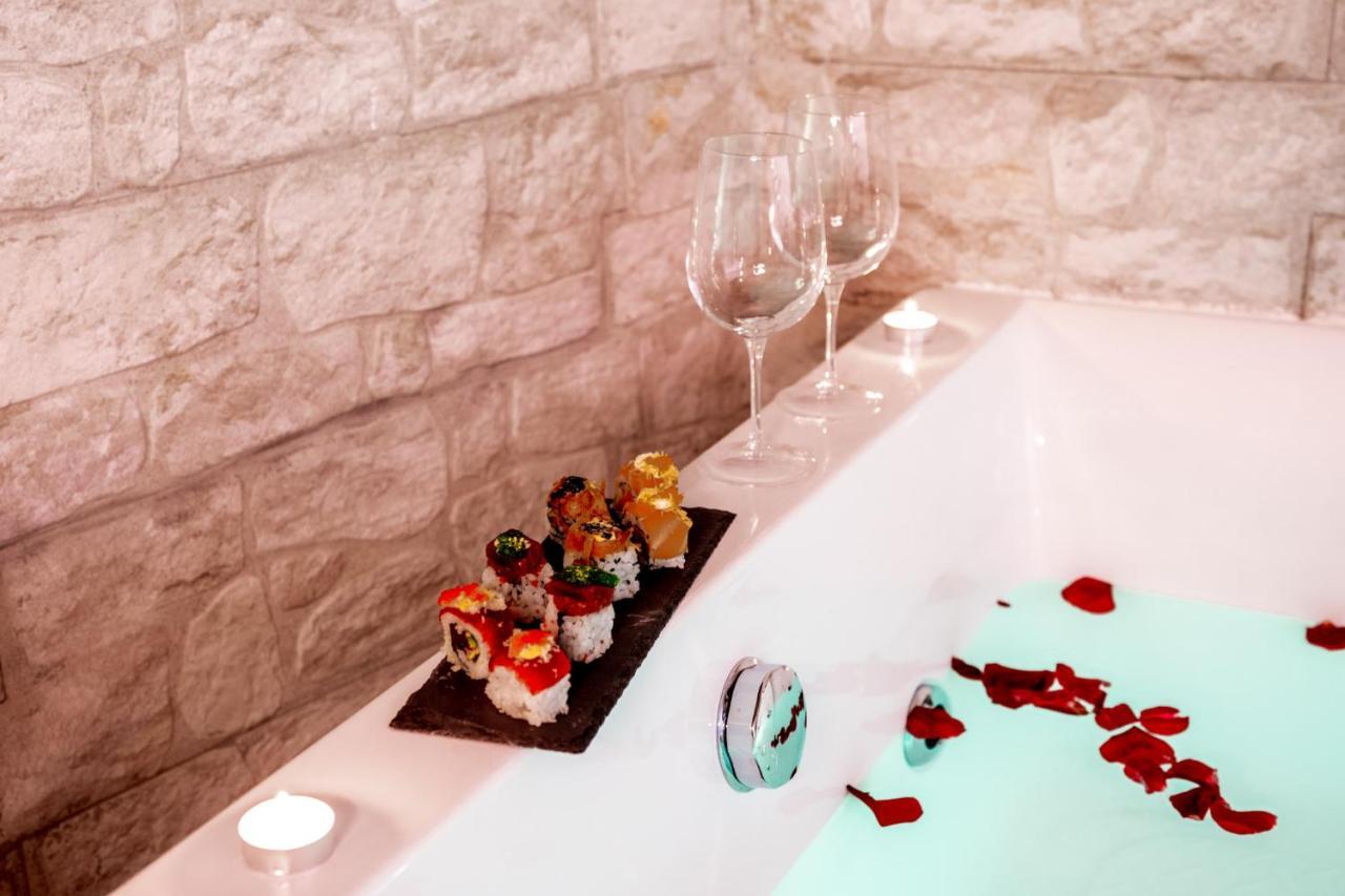 Principe Di Villafranca Suite ปาแลร์โม ภายนอก รูปภาพ